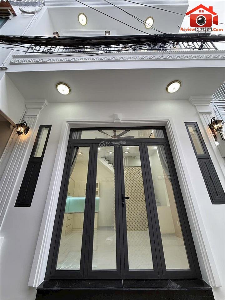 Review nhà phố Quận Tân Phú TP.HCM – Diện tích 26m2, giá 3.85 tỷ