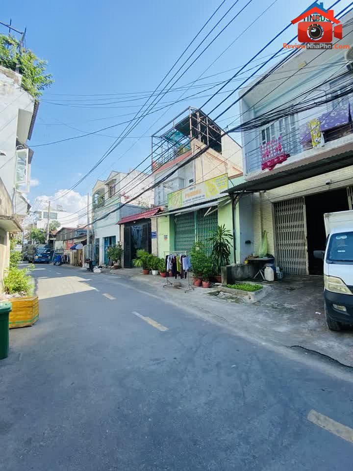 Review nhà phố Bình Hưng Hòa Quận Bình Tân TP.HCM 2PN giá 5.6 tỷ