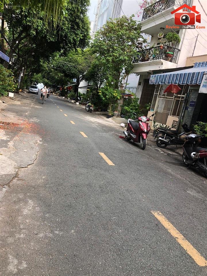 Review nhà phố mặt tiền Bác Ái, Quận Tân Phú, TP.HCM giá 9.6 tỷ