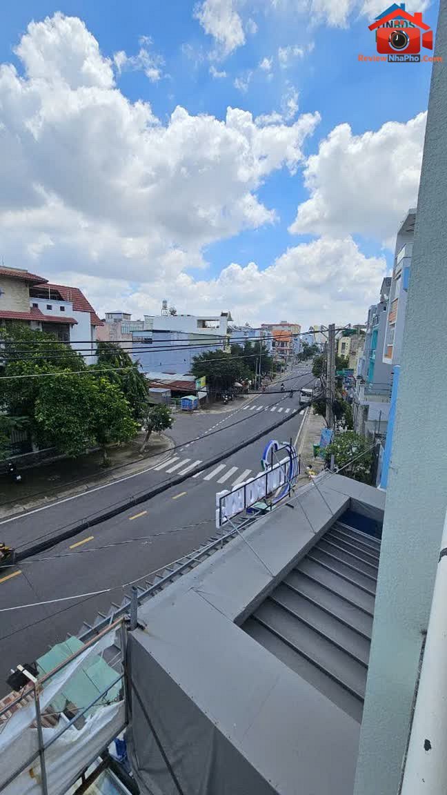 Review nhà phố Quận Bình Tân – Bán nhà mặt tiền 92m² giá 11 tỷ