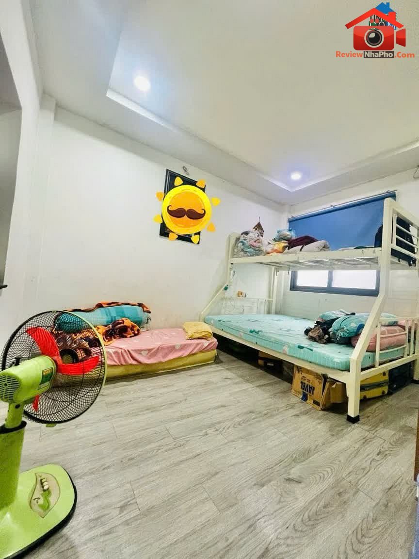 Review nhà phố Tân Phú TP.HCM – nhà đất sổ đ… – Bán nhà mặt phố Quận Tân Phú – TP Hồ Chí Minh giá BÁN 3 – 5 tỷ