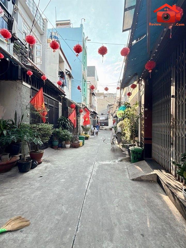 Review nhà phố đường Dương Văn Dương, Phú Thọ Hòa, Quận Tân Phú, TP.HCM giá 6.5 tỷ