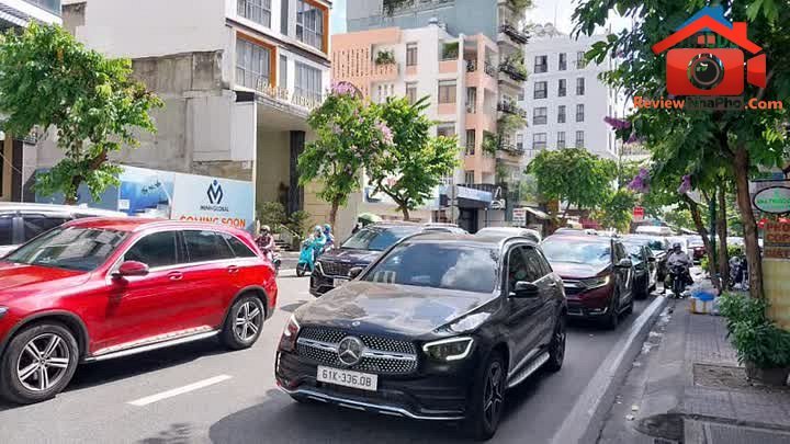 Review nhà phố Quận Tân Bình 2 mặt tiền đường Bạch Đằng giá 28 tỷ