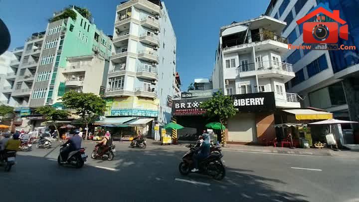 Review nhà phố Quận Tân Bình 2 mặt tiền đường Bạch Đằng giá 28 tỷ