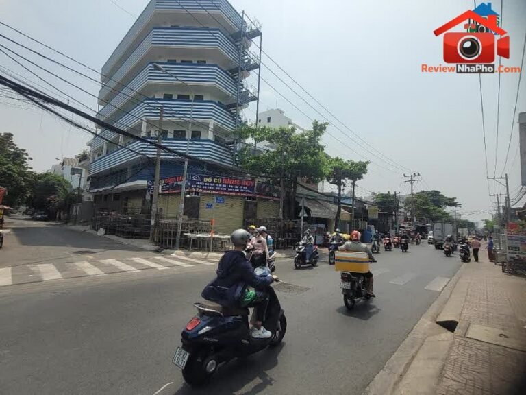 Review nhà phố Tân Phú TP.HCM – Bán nhà 4PN … – Bán nhà mặt phố Quận Tân Phú – TP Hồ Chí Minh giá 10 – 20 tỷ