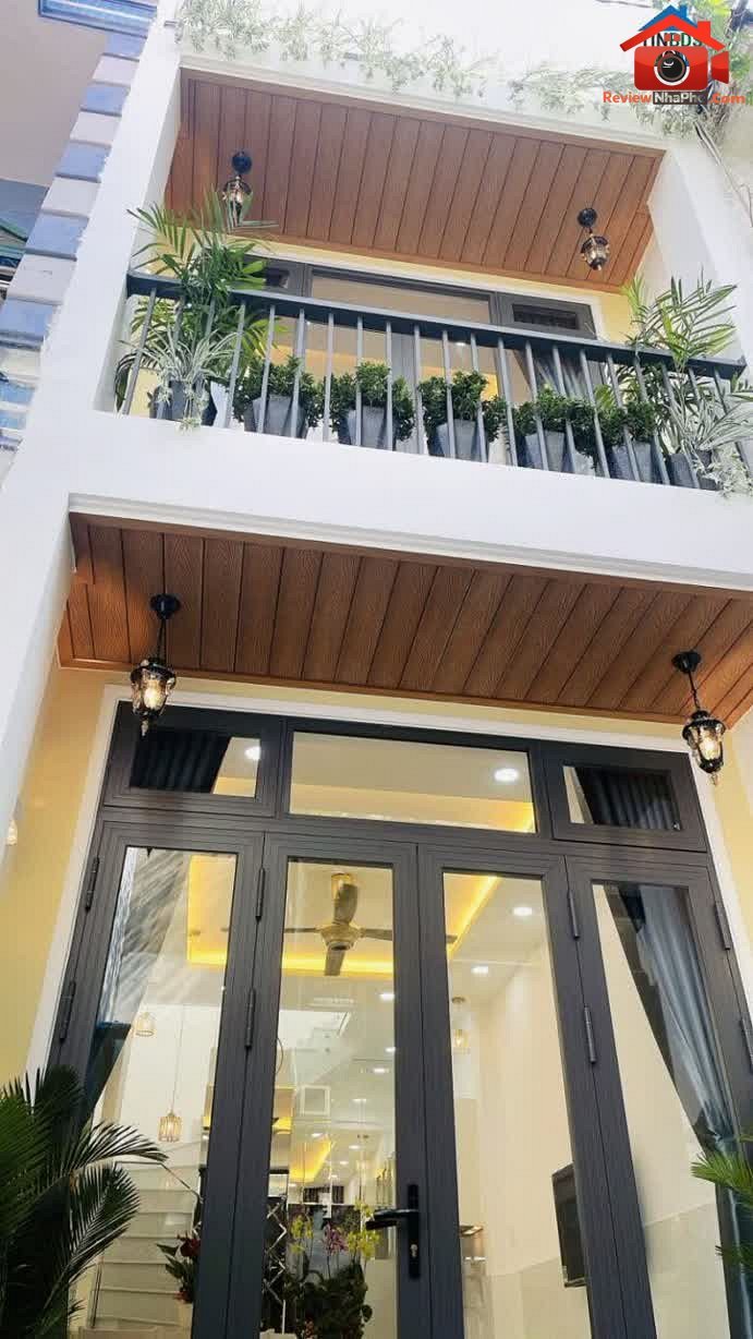 Review nhà phố Quận Tân Bình giá 3.4 tỷ với diện tích 24m²