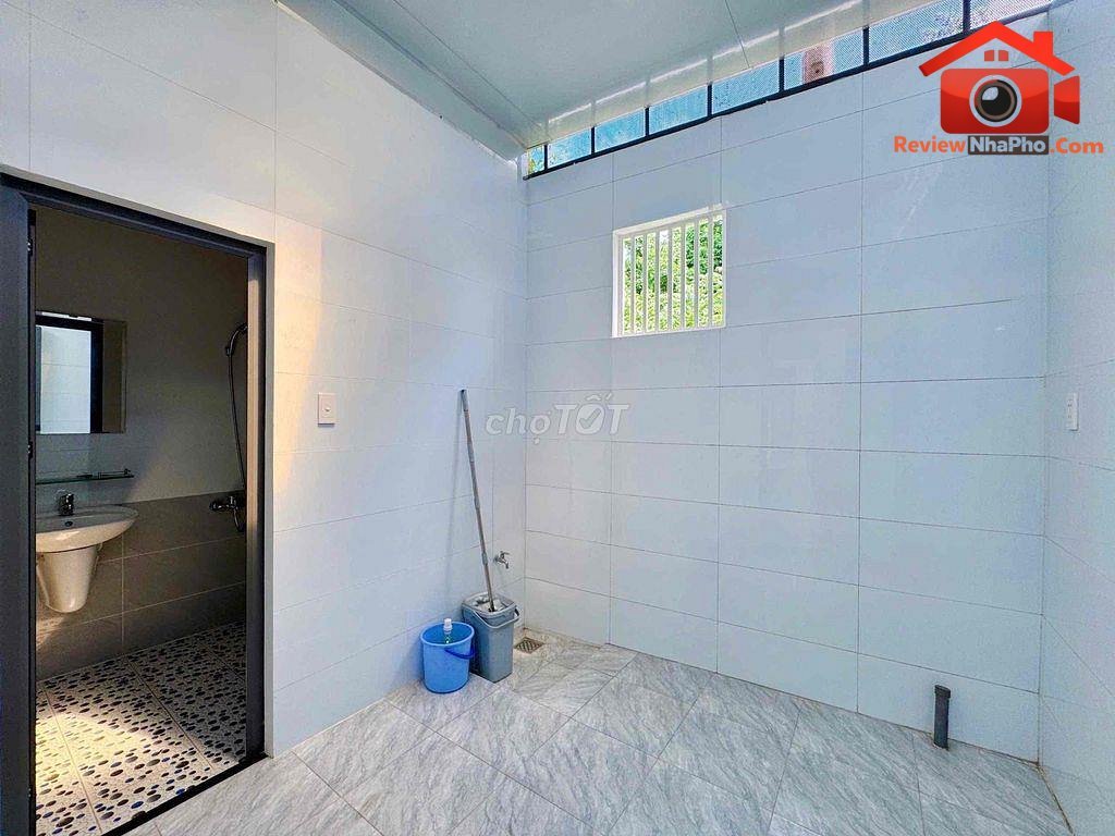 Review nhà phố 5 phòng ngủ ở Quận Bình Tân TP.HCM giá 5.7 tỷ