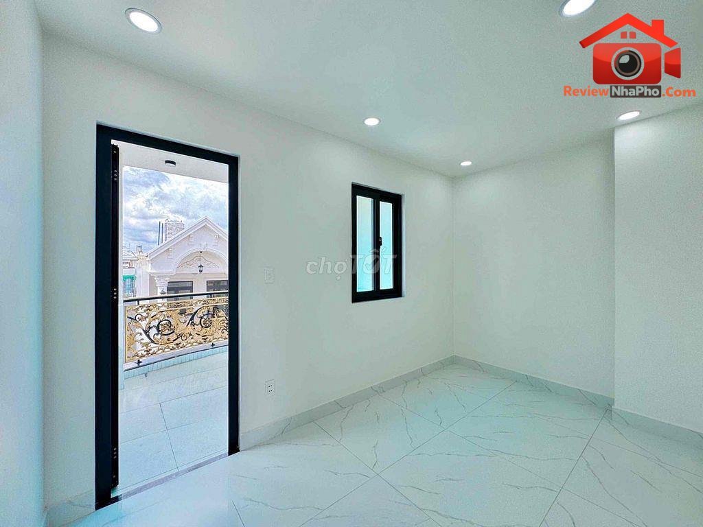 Review nhà phố 5 phòng ngủ ở Quận Bình Tân TP.HCM giá 5.7 tỷ