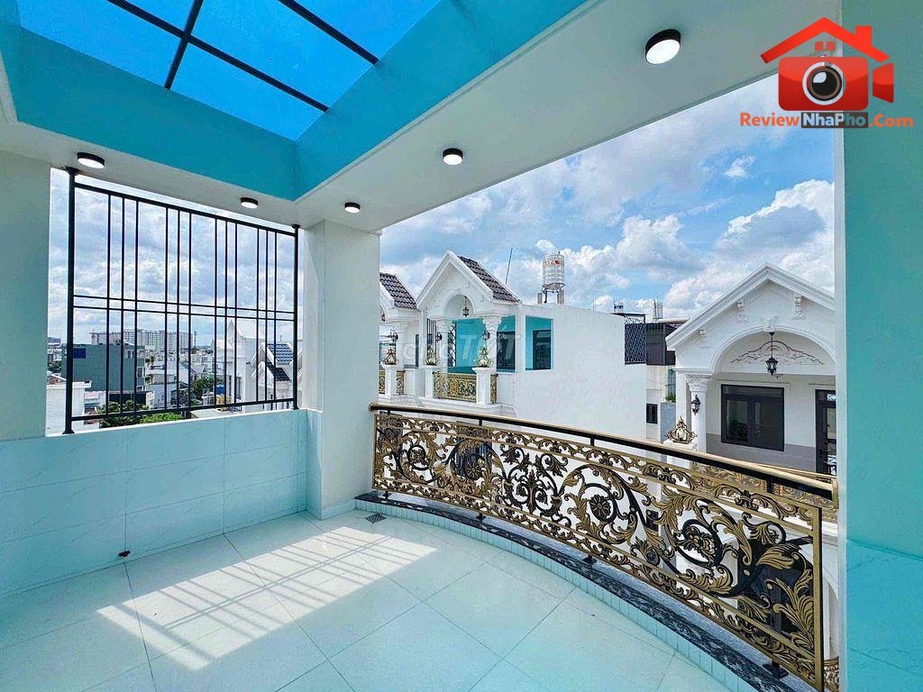 Review nhà phố 5 phòng ngủ ở Quận Bình Tân TP.HCM giá 5.7 tỷ
