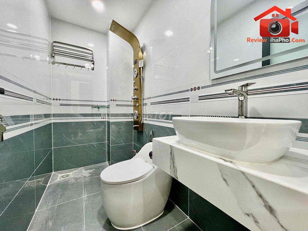 Review nhà phố Bình Hưng Hòa Quận Bình Tân TP.HCM 6.8 tỷ, 5PN