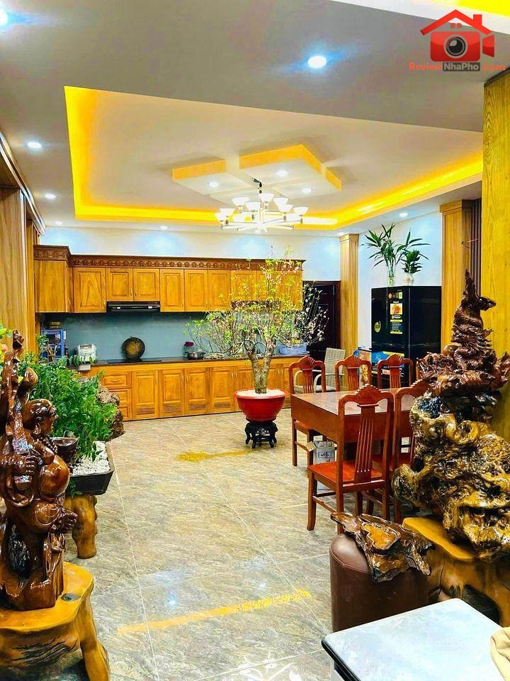 Review nhà phố mặt tiền đường A4, phường 12, quận Tân Bình, TP.HCM