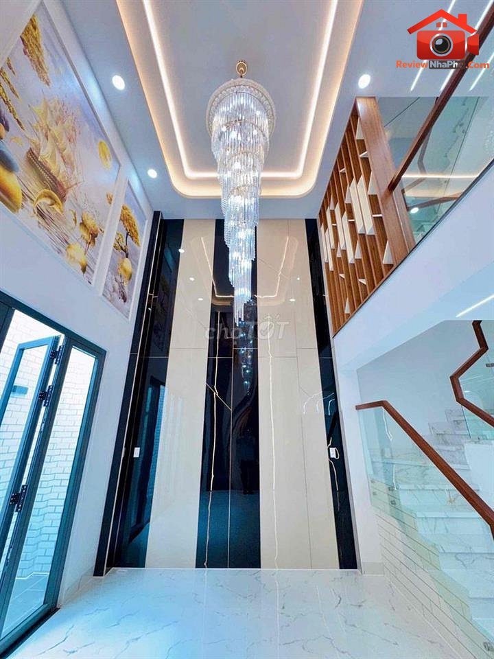 Review nhà phố 5 phòng ngủ Quận Bình Tân, TP.HCM giá 6,1 tỷ