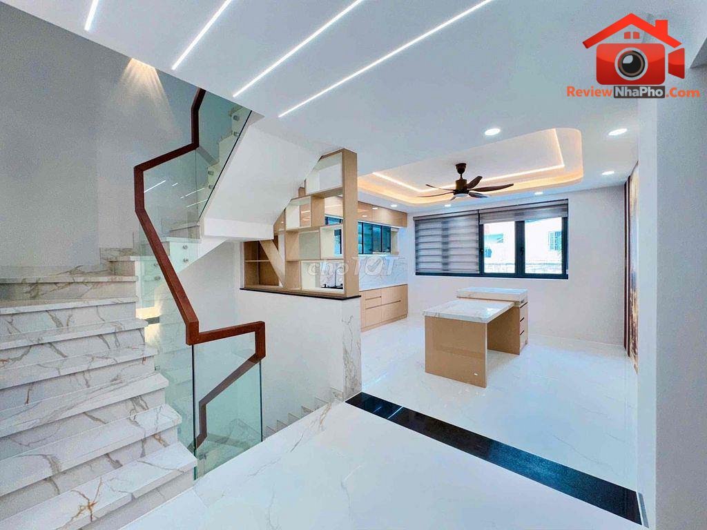 Review nhà phố 5 phòng ngủ Quận Bình Tân, TP.HCM giá 6,1 tỷ