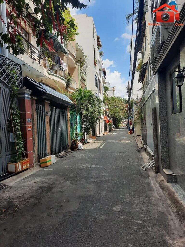 Review nhà phố Tân Sơn Nhì Quận Tân Phú TP.HCM giá 5 tỷ với 40m2