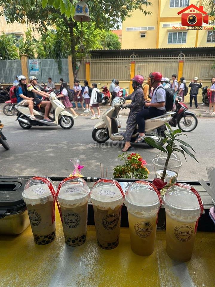 Review mặt bằng kinh doanh Quận Tân Phú TP.HCM gần trường học