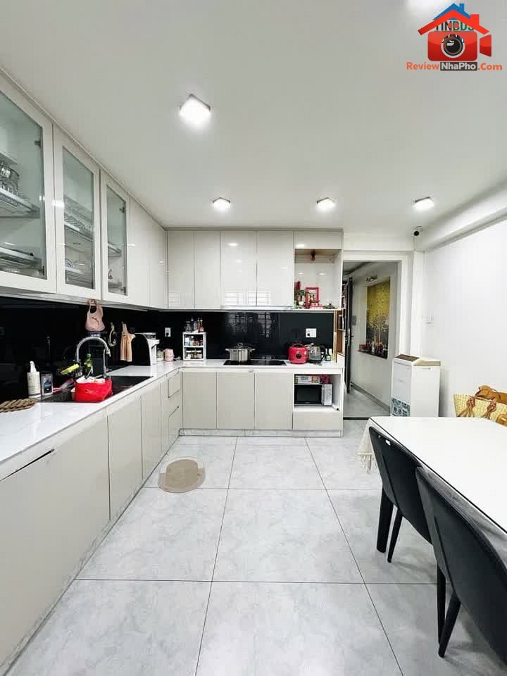 Review nhà phố quận Tân Phú, TP.HCM – Mặt tiền KD 68m2 giá 11,5 tỷ
