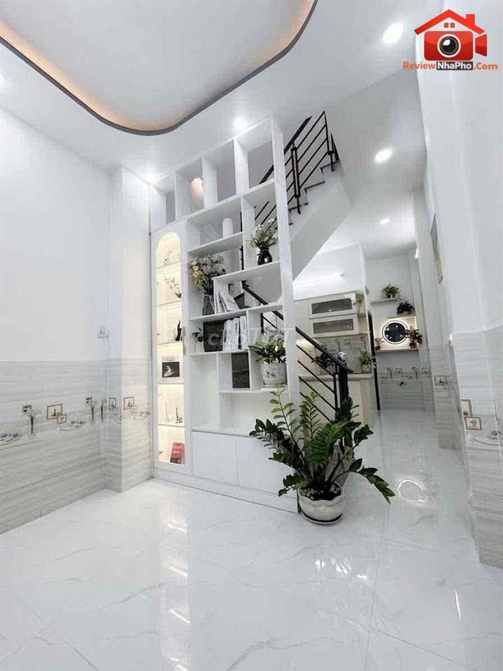 Review nhà phố Quận Bình Tân – TP.HCM: Nhà đẹp 2PN hẻm xe hơi, giá 3.95 tỷ