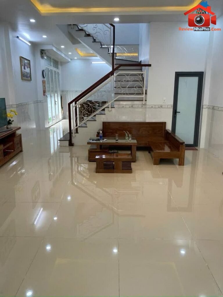 Review nhà phố mặt tiền Phan Đình Phùng Quận Tân Phú TP.HCM giá 14.2 tỷ