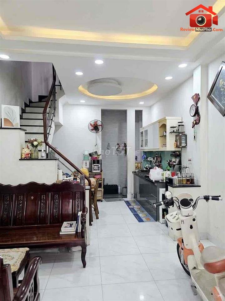 Review nhà phố Quận Bình Tân TP.HCM giá 4,15 tỷ, 3 phòng ngủ