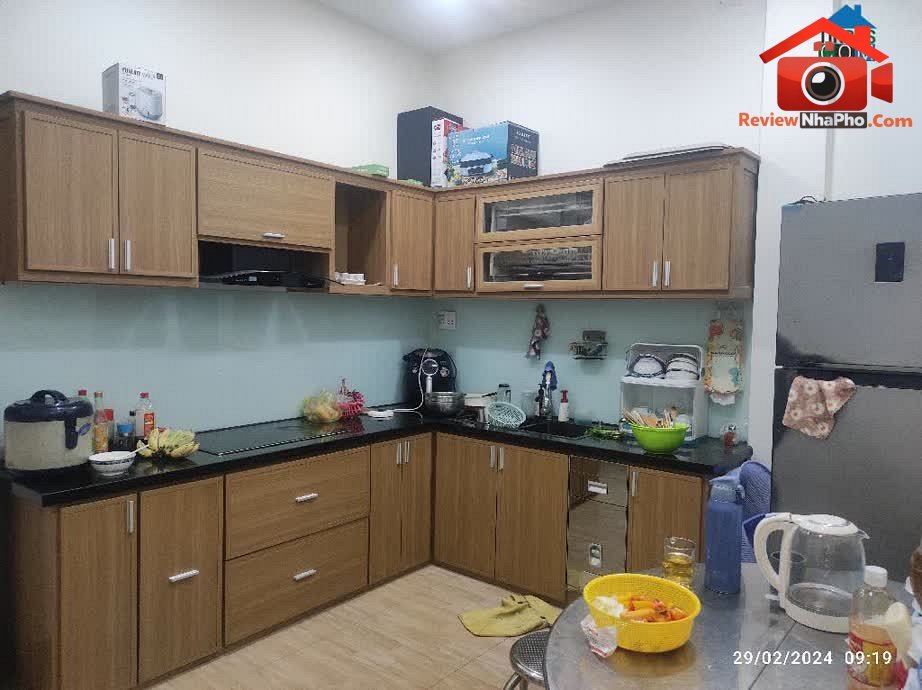 Review nhà phố Tân Phú giá 9.8 tỷ – 10 phòng… – Bán nhà mặt phố Quận Tân Phú – TP Hồ Chí Minh giá 5 – 10 tỷ