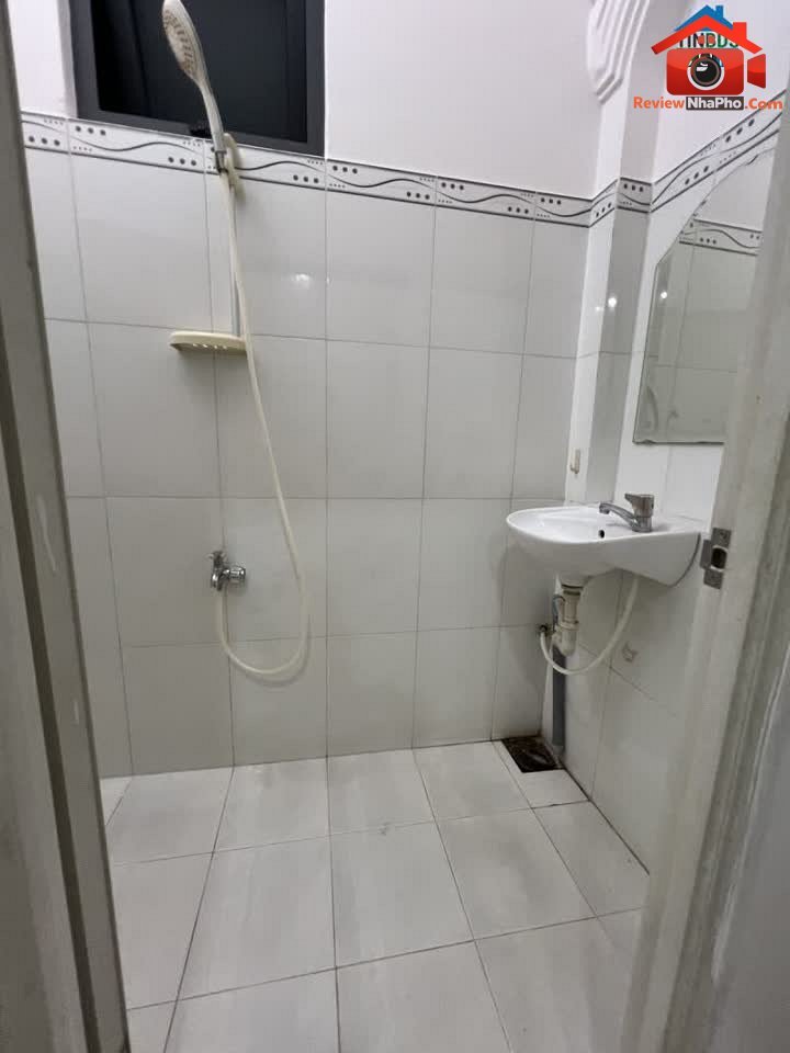 Review nhà phố 60m² hẻm xe hơi Tân Thắng Quận Tân Phú TP.HCM giá 5.3 tỷ