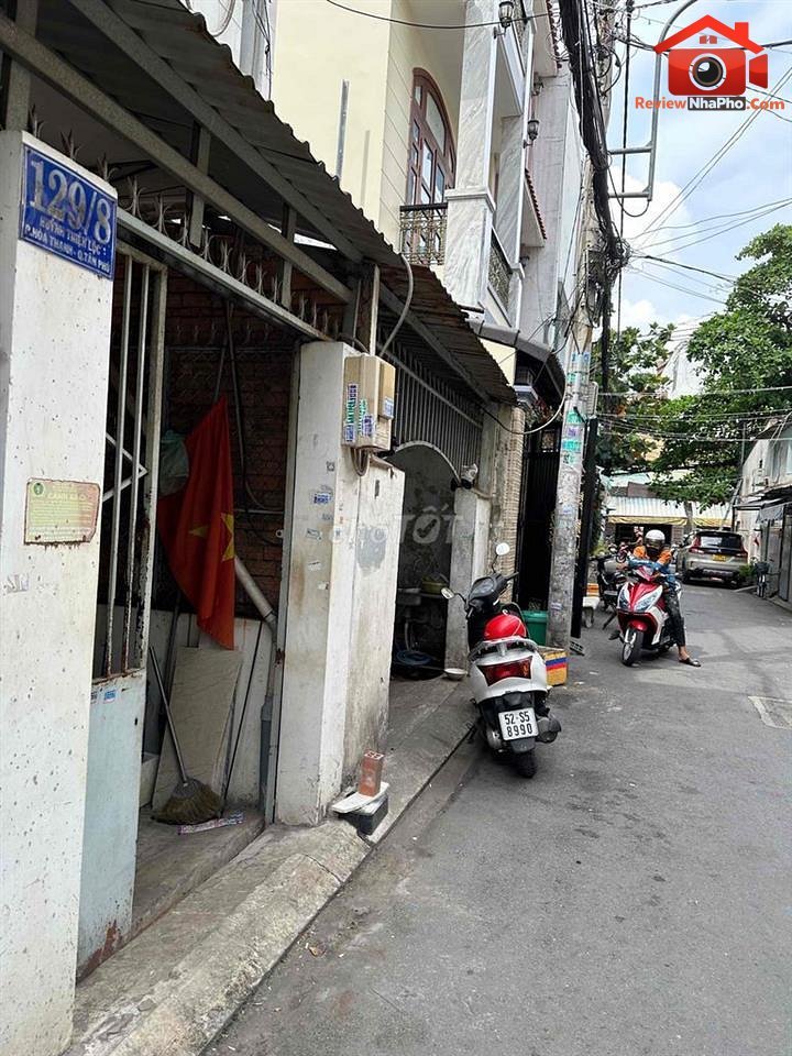 Review nhà phố TP.HCM diện tích 72m2 giá 8.7 tỷ tại Quận Tân Phú