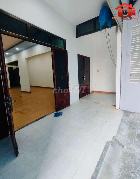 Phân tích nhà phố Lạc Long Quân Phường 11 Quận Tân Bình TP.HCM giá 7.4 tỷ