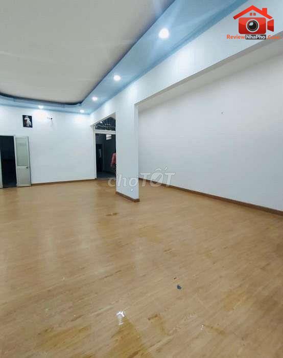 Phân tích nhà phố Lạc Long Quân Phường 11 Quận Tân Bình TP.HCM giá 7.4 tỷ