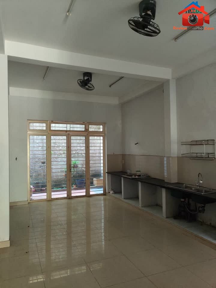 Review nhà phố Tân Phú TP.HCM: Bán nhà mặt phố 100… – Bán nhà mặt phố Quận Tân Phú – TP Hồ Chí Minh giá 5 – 10 tỷ