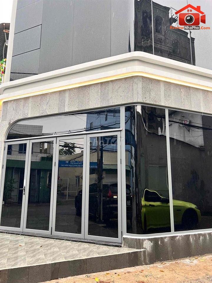 Review nhà phố Quận Tân Phú TP.HCM: Biệt thự 2 mặt tiền hiện đại giá 14.5 tỷ
