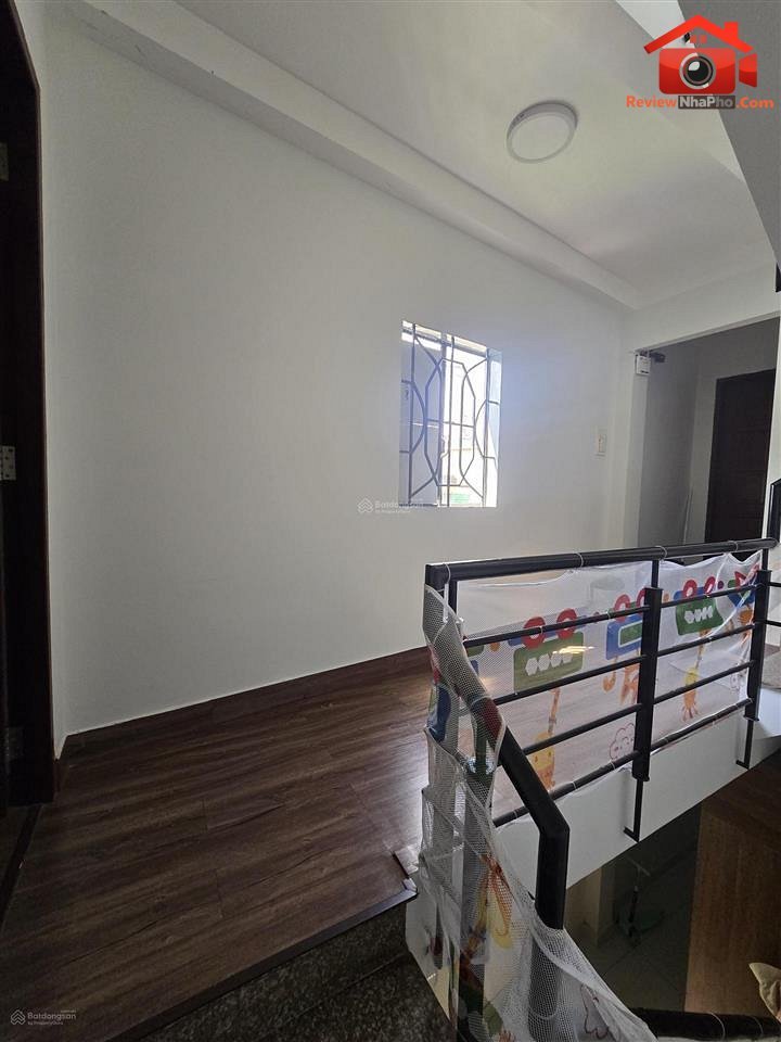 Review nhà phố Quận Tân Bình TP.HCM 3 phòng ngủ sổ hồng giá 5.79 tỷ