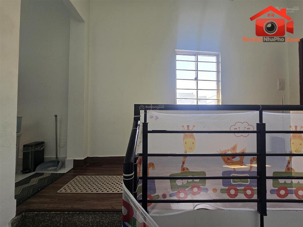 Review nhà phố Quận Tân Bình TP.HCM 3 phòng ngủ sổ hồng giá 5.79 tỷ
