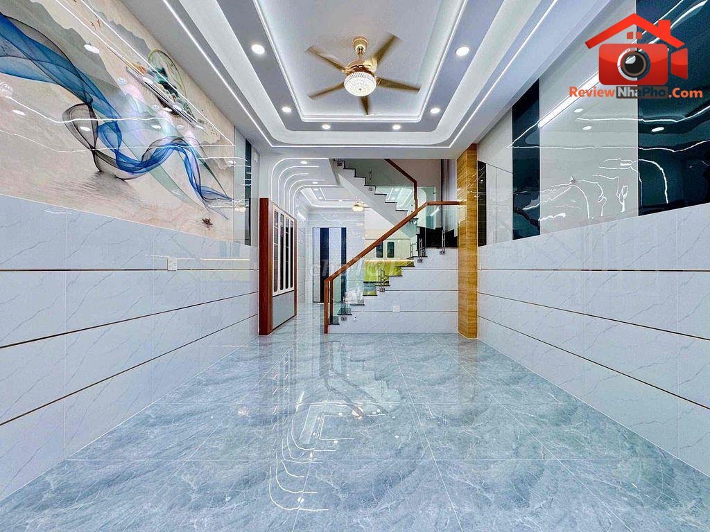 Review nhà phố 4 phòng ngủ hẻm xe hơi Quận Bình Tân TP.HCM giá 5.1 tỷ