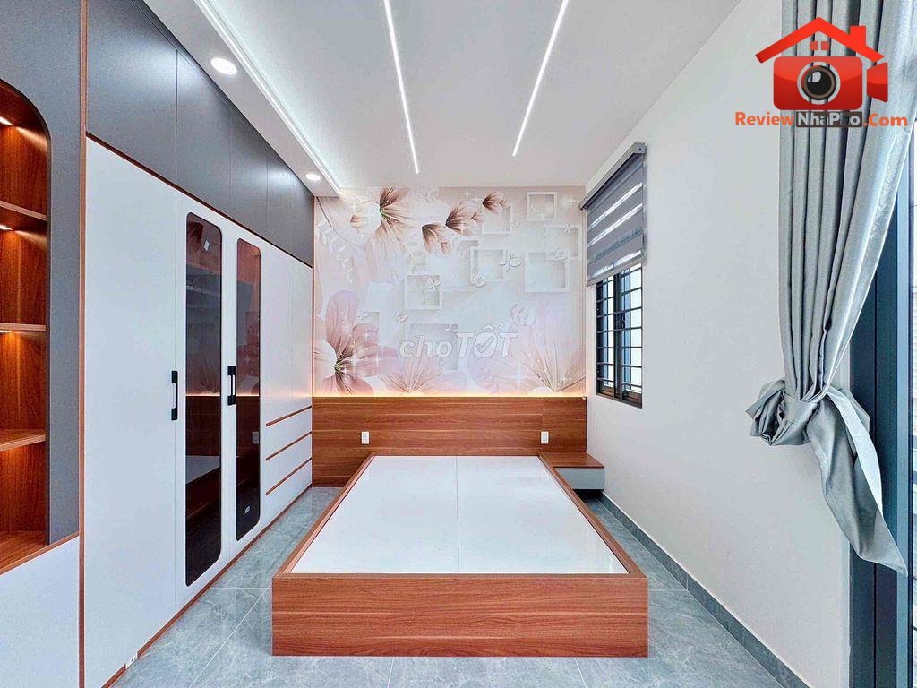 Review nhà phố 4 phòng ngủ hẻm xe hơi Quận Bình Tân TP.HCM giá 5.1 tỷ