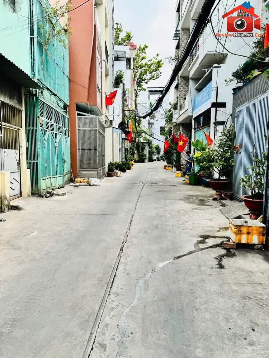 Review nhà phố Quận Tân Phú giá 4.3 tỷ diện tích 69.6m²