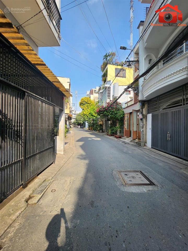 Review nhà phố Quận Tân Phú 69m2 giá 6.95 tỷ, hẻm xe tải
