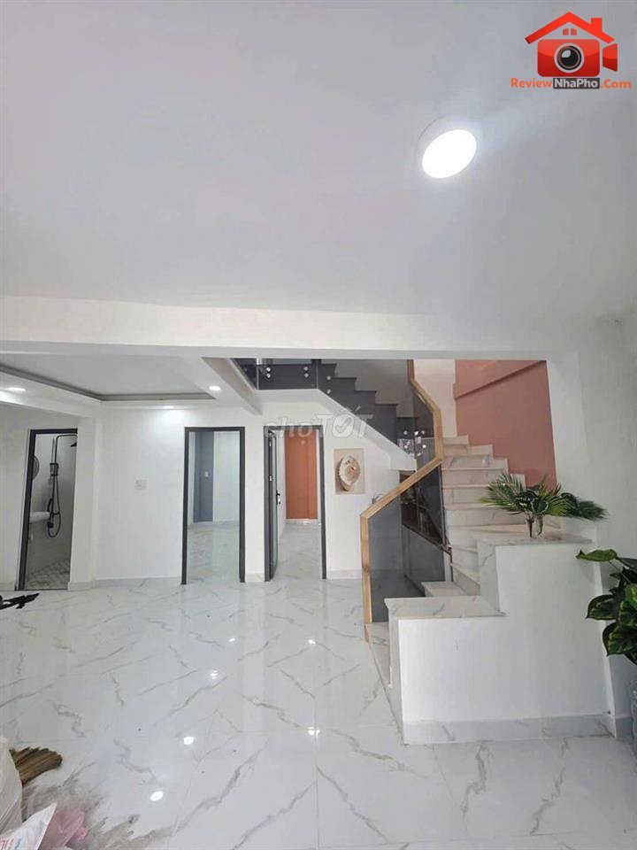 Review nhà phố 588 Đường Tỉnh Lộ 10 Bình Trị Đông Quận Bình Tân TP.HCM