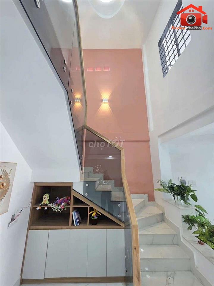 Review nhà phố 588 Đường Tỉnh Lộ 10 Bình Trị Đông Quận Bình Tân TP.HCM