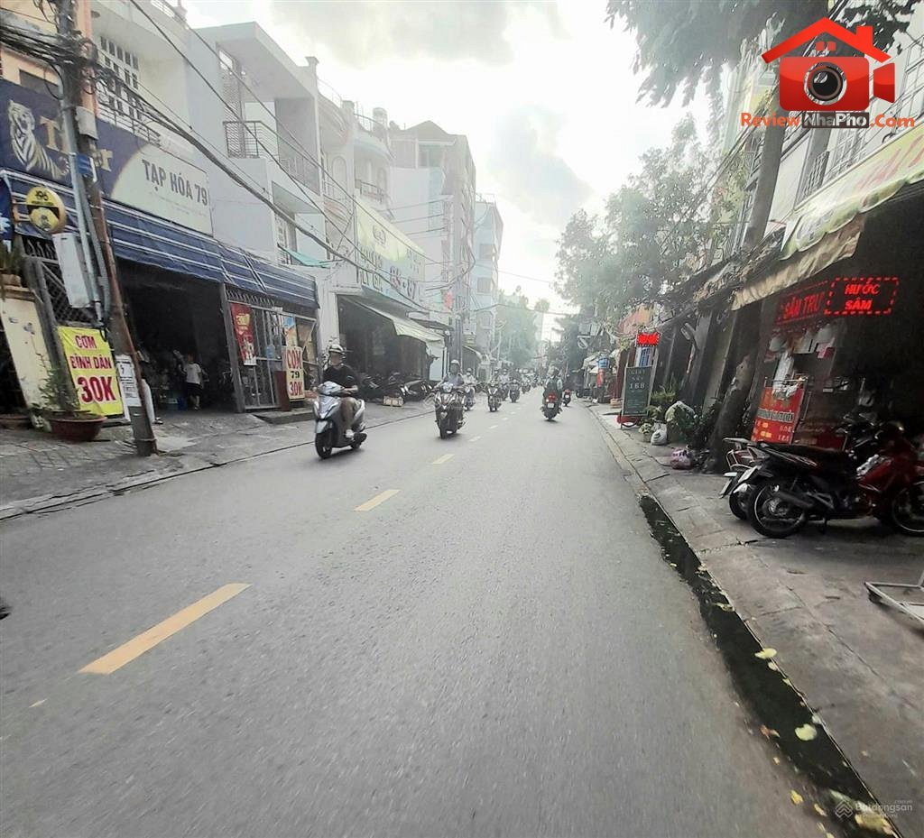 Review nhà phố mặt tiền Trịnh Đình Trọng Phú Trung… – Bán nhà mặt phố Quận Tân Phú – TP Hồ Chí Minh giá 5 – 10 tỷ