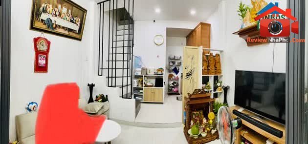 Review nhà phố Quận Tân Phú, TP.HCM – Nhà 40m2, giá chỉ 3 tỷ