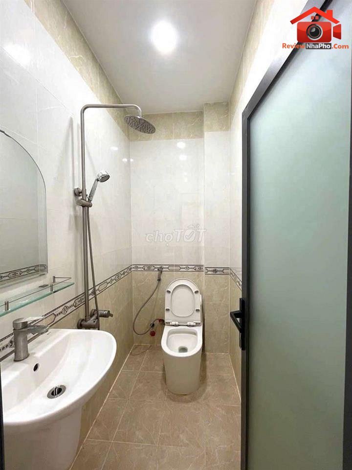 Review nhà phố quận Tân Bình TP.HCM 2PN, 2WC, giá 4.1 tỷ