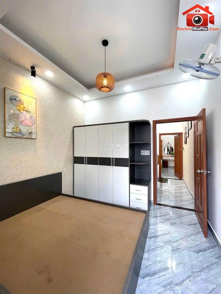 Review nhà phố quận Tân Bình TP.HCM 2PN, 2WC, giá 4.1 tỷ