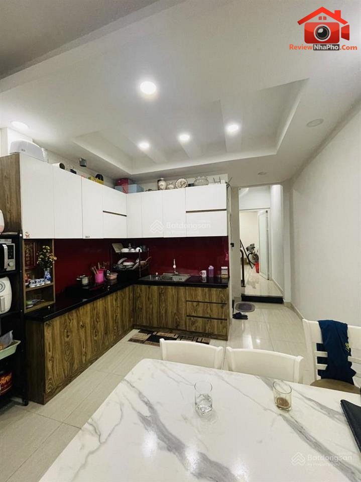Review nhà phố Cách Mạng Tháng Tám, Phường 4, Quận Tân Bình, TP.HCM giá 8.6 tỷ