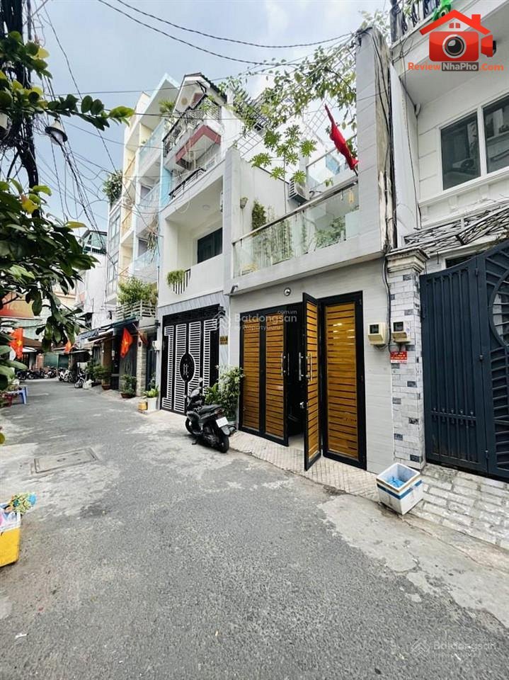 Review nhà phố Cách Mạng Tháng Tám, Phường 4, Quận Tân Bình, TP.HCM giá 8.6 tỷ
