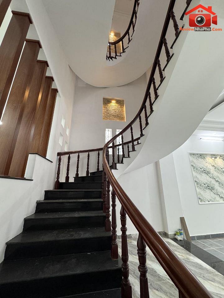Review nhà phố Tân Kỳ Tân Quý Quận Tân Phú TP.HCM – Diện tích 136m2, giá 14.5 tỷ