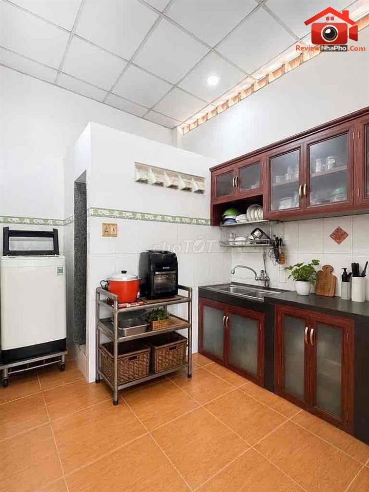 Review nhà phố Quận Tân Phú TP.HCM, giá 5.9 tỷ, diện tích 64m2
