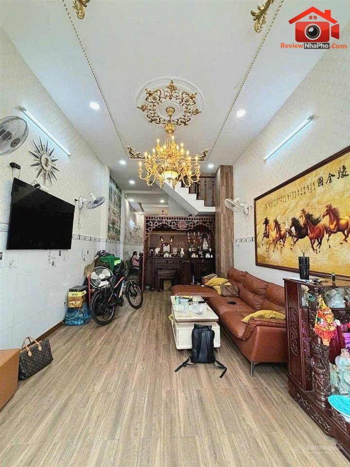 Review nhà phố Quận Bình Tân TP.HCM – Nhà 5 tầng 6PN giá 5.95 tỷ