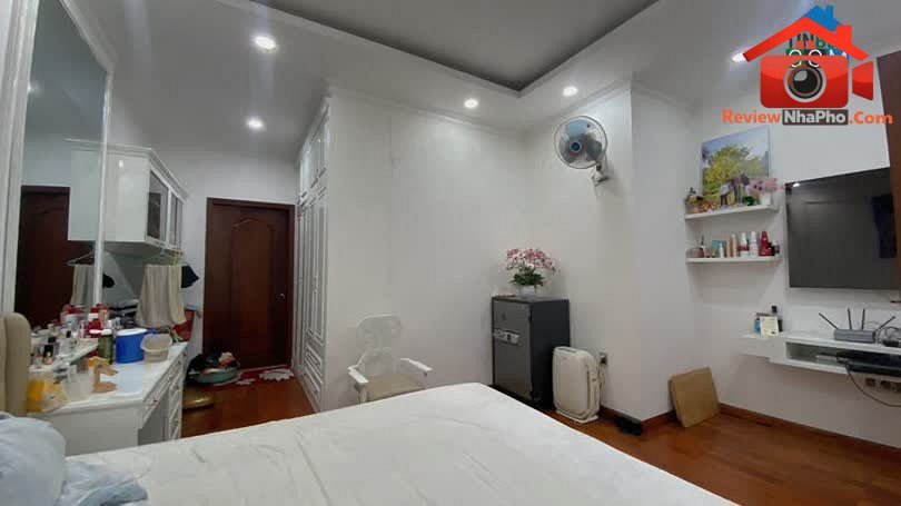 Review nhà phố bán tại đường Bình Giã, Quận Tân Bình TP.HCM giá 17.2 tỷ