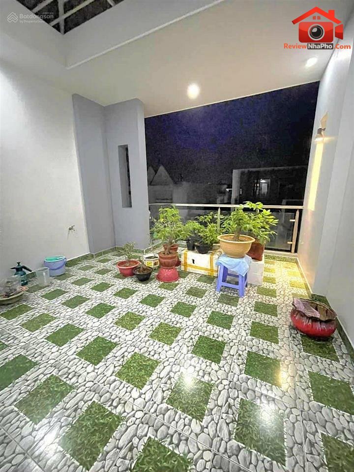 Review nhà phố Quận Bình Tân TP.HCM, 80m², giá 8 tỷ
