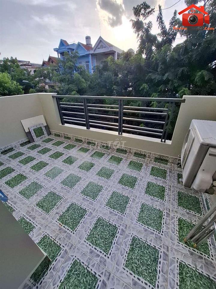 Review nhà phố Quận Tân Phú TP.HCM – Nhà 4 tầng mặt tiền đường nhựa 8m